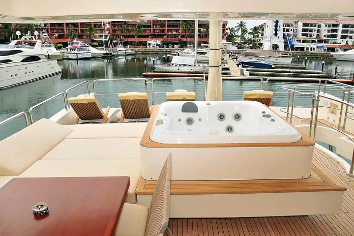 Open deck lounge with seating aboard the Azimut 105