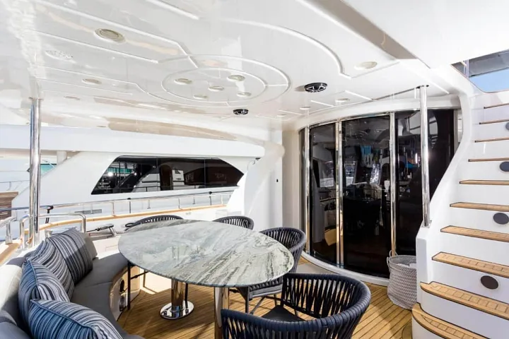 Salon and dining area aboard the Azimut 85