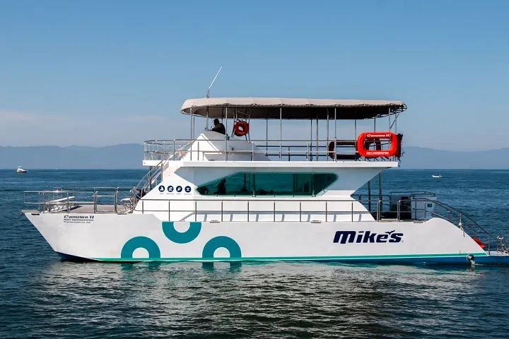 Catamaran 72 cruising on the bay